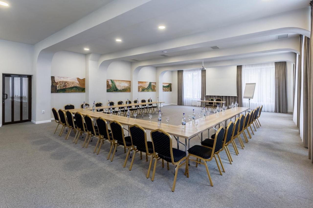Eden Grand Resort Predeal Ngoại thất bức ảnh