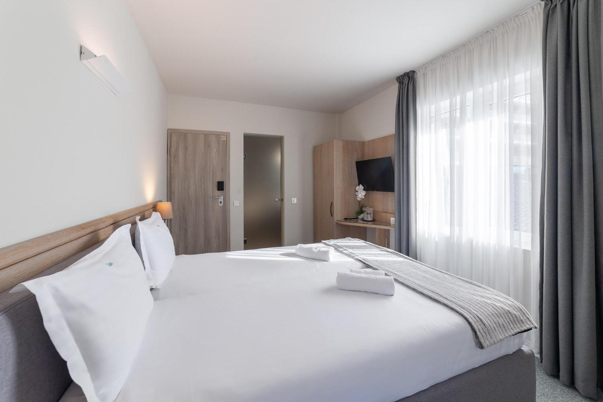 Eden Grand Resort Predeal Ngoại thất bức ảnh