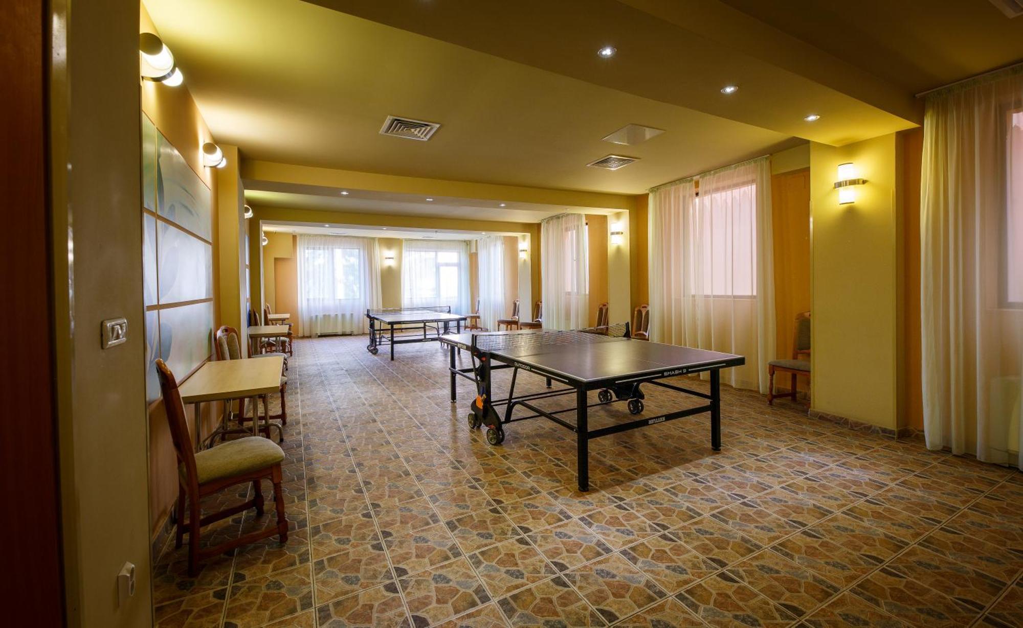 Eden Grand Resort Predeal Ngoại thất bức ảnh